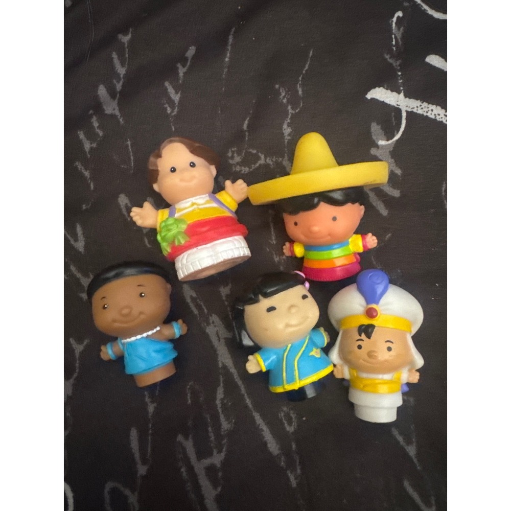 Fisher Price Little People Around‎ the World Cultural Figures Lot 5pc Sombrero